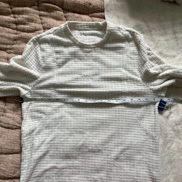 Bandit Running MacroSoft Grid Pullover in XXS - Picture 5 of 7